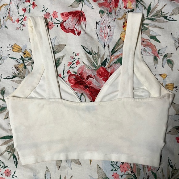 Solemio White Crop Tank w/ Small Cut Outs - Picture 5 of 8